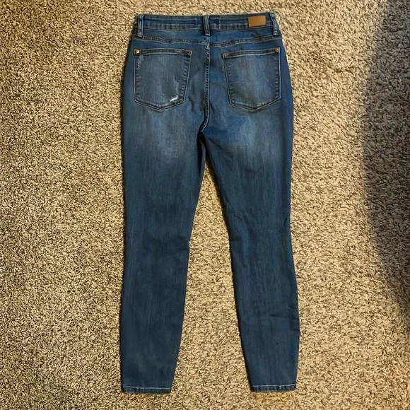 Judy Blue Buffalo plaid patched skinny fit jeans - Picture 5 of 5